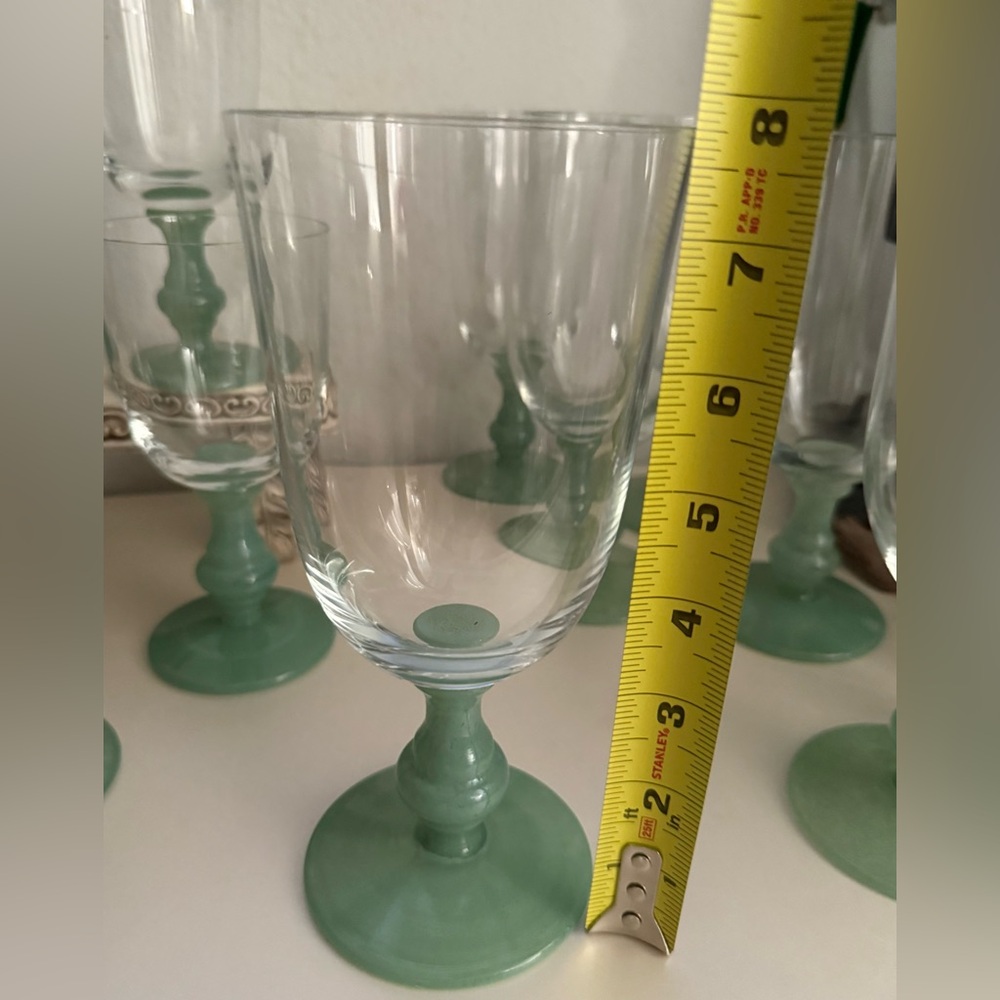4 Villeroy and Boch Romania Isabelle Green Jade Claret Wine Glasses - Picture 11 of 15